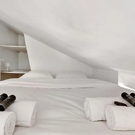 Appartement Marais Calme Et Lumineux *